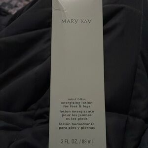 Mary Kay Mint Bliss Energizing Foot Lotion